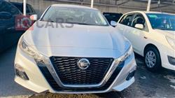 نيسان ألتيما